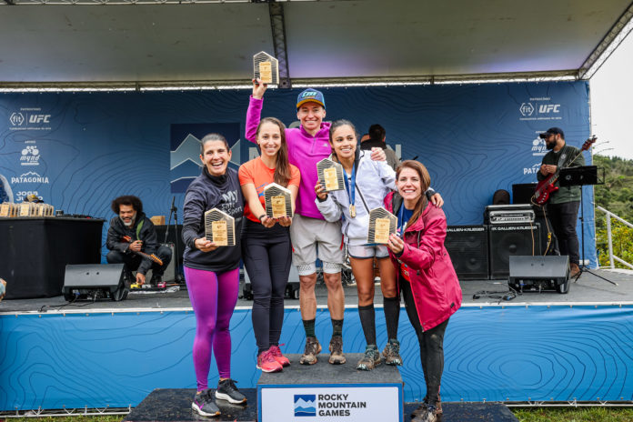 Multicampeã no RMG 2023, Mika Picin levou mais um troféu pra casa após vencer a prova de Trail Run 21k em Juquitiba. Foto; Rosita Belinky/Divulgação